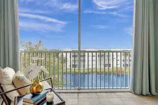 604 NE 2nd St, Dania Beach, FL 33004 - Photo 1