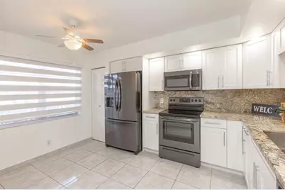 1000 SW 125th Ave, Unit #207 N, Pembroke Pines, FL 33027 - Photo 1