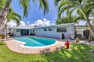 2817 NE 10th Ave, Wilton Manors, FL 33334 - Photo 1
