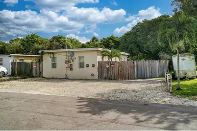 632-634 NW 14th Terrace, Fort Lauderdale, FL 33311 - Photo 1