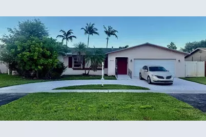 8911 Johnson Street, Pembroke Pines, FL 33024 - Photo 1