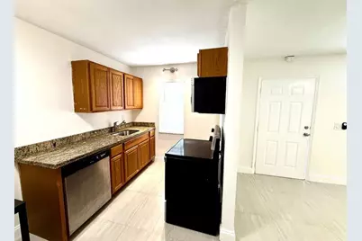 607 NE 29th Dr, Unit #24, Wilton Manors, FL 33334 - Photo 1