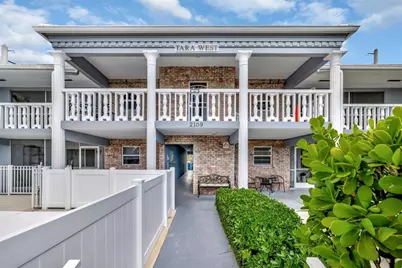 2109 NE 68th Street #203, Fort Lauderdale, FL 33308 - Photo 1