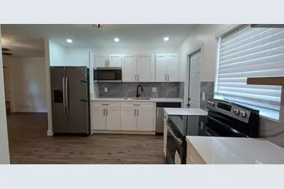 2889 SW 19th Place #B, Fort Lauderdale, FL 33312 - Photo 1