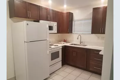 161 SW 15th St, Pompano Beach, FL 33060 - Photo 1