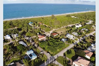 2322  Atlantic Beach Blvd, Hutchinson Island, FL 34949 - Photo 1