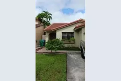 6635  173 Lane, Hialeah, FL 33015 - Photo 1