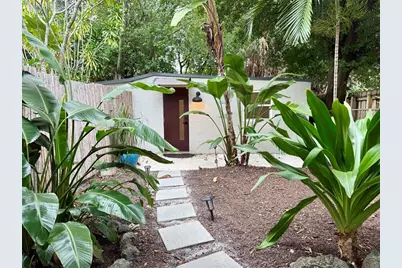 1028 NE 36th Street #Cottage, Oakland Park, FL 33334 - Photo 1