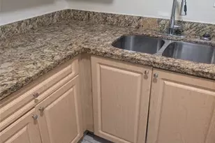 5850 NW 17th Pl, Sunrise, FL 33313 - Photo 1