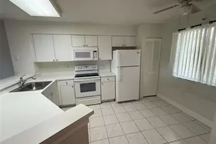 2334 S Cypress Bend Dr, Pompano Beach, FL 33069 - Photo 1