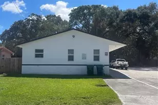 1720 NE 146th St, Miami, FL 33181 - Photo 1