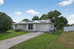 2250 SE Glover St, Port Saint Lucie, FL 34984 - Photo 1