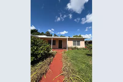 621 E 13th Street, Hialeah, FL 33010 - Photo 1