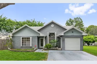 1600 SW 87th Ave, Pembroke Pines, FL 33025 - Photo 1