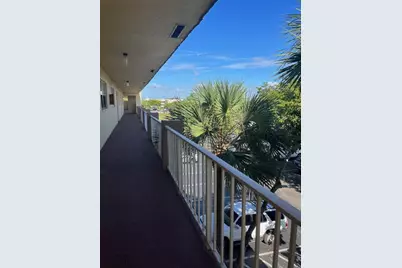 8225  Sunrise Lakes Blvd, Unit #301, Sunrise, FL 33322 - Photo 1