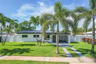 232 SW 9th Ct, Pompano Beach, FL 33060 - Photo 1