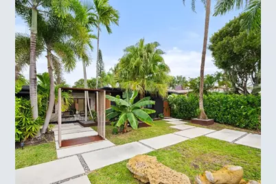 1232 NE 17th Way, Fort Lauderdale, FL 33304 - Photo 1