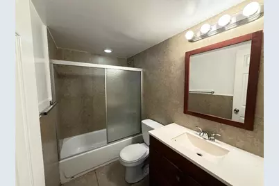 607 NE 29th Dr, Unit #27, Wilton Manors, FL 33334 - Photo 1