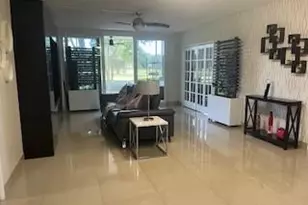 565 Oaks Ln, Pompano Beach, FL 33069 - Photo 8