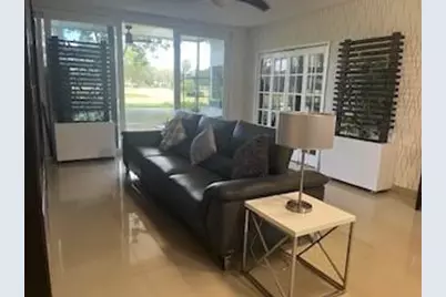 565  Oaks Ln, Unit #103, Pompano Beach, FL 33069 - Photo 12