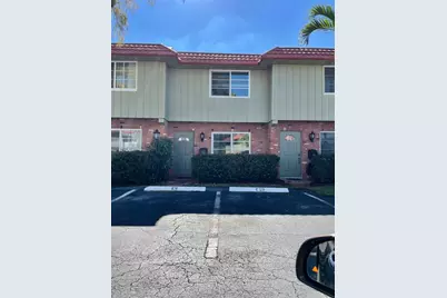 156 NE 20th Ct, Unit #9E, Fort Lauderdale, FL 33305 - Photo 1