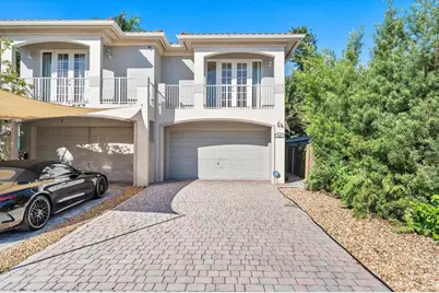 837 SW 11 Court, Fort Lauderdale, FL 33315 - Photo 1