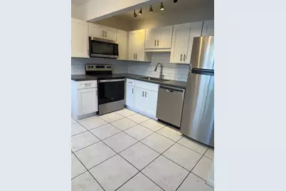 808 SE 13th St, Unit #2, Fort Lauderdale, FL 33316 - Photo 1