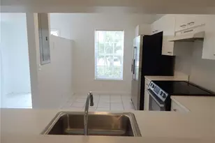 9914 NW 56th Pl, Coral Springs, FL 33076 - Photo 6