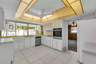 3440 N 46th Ave, Hollywood, FL 33021 - Photo 10