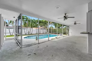 3440 N 46th Ave, Hollywood, FL 33021 - Photo 36