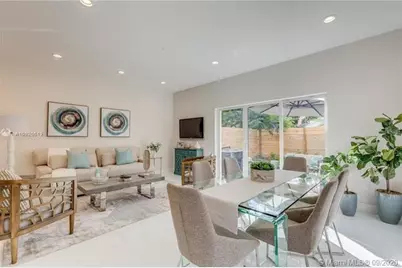 696 NE 43rd St, Unit #696, Oakland Park, FL 33334 - Photo 1