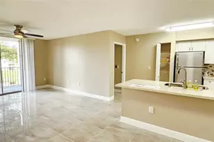 7904 Sonoma Springs Cir, Lake Worth, FL 33463 - Photo 8