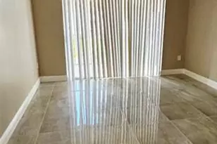 7904 Sonoma Springs Cir, Lake Worth, FL 33463 - Photo 10