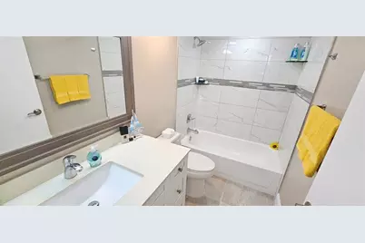 7904  Sonoma Springs Cir, Unit #206, Lake Worth, FL 33463 - Photo 12