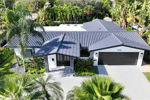 1951 SE 24 Ave, Fort Lauderdale, FL 33316 - Photo 1