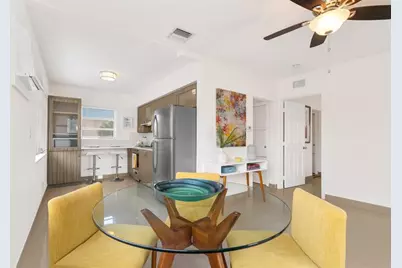 620 NE 2nd Ct, Unit #202, Hallandale Beach, FL 33009 - Photo 1