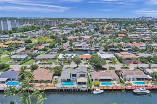 2256 SE 10th St, Pompano Beach, FL 33062 - Photo 1