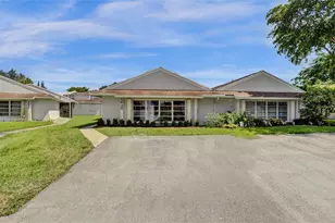 8638 Bridle Path Ct, Davie, FL 33328 - Photo 1