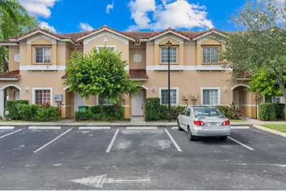 8804  Riverside St, Tamarac, FL 33321 - Photo 1