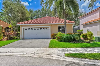 702  Stanton Dr, Weston, FL 33326 - Photo 1