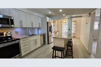 917 NE 16th Ave   #6, Fort Lauderdale, FL 33304 - Photo 1