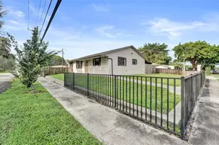 7400 Raleigh St, Hollywood, FL 33024 - Photo 1
