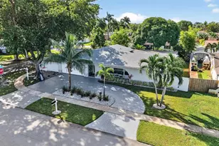 8800 NW 5th St, Pembroke Pines, FL 33024 - Photo 1