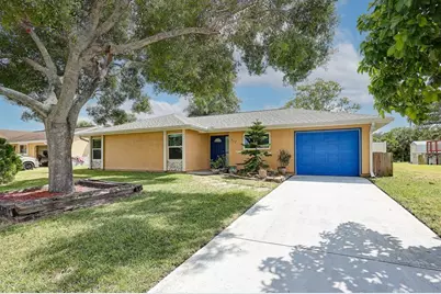 1612 SE Cascella Ct, Port Saint Lucie, FL 34952 - Photo 1