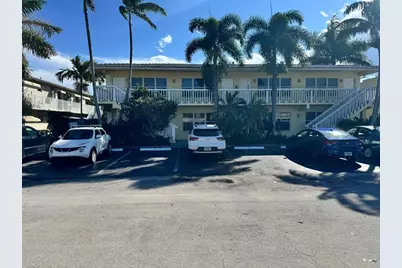 2120 NE 42nd Ct, Unit #6, Lighthouse Point, FL 33064 - Photo 1