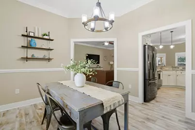 7285 Mossy Oaks Drive, Navarre, FL 32566 - Photo 10