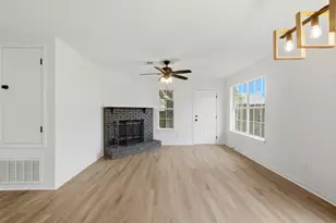 811 Boulevard De L'Orleans, Mary Esther, FL 32569 - Photo 16