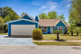 3009 Bob White Dr, Mary Esther, FL 32569 - Photo 2