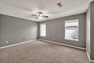 4977 Spencer Oaks Blvd, Pace, FL 32571 - Photo 6