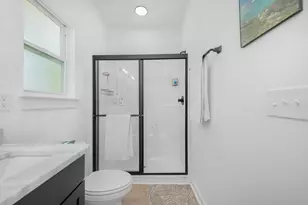 208 E Yonge Street E, Pensacola, FL 32503 - Photo 16